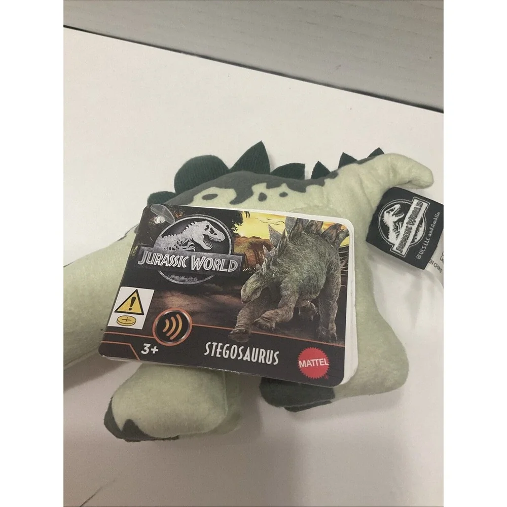 Jurassic World Dominion‎ Stegosaurus Dinosaur W/ Sound Plush Jurassic Park Toy